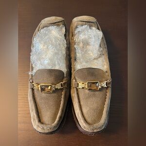 Stuart Weitzman suede gem embellished women’s loafers. Size 7.5.